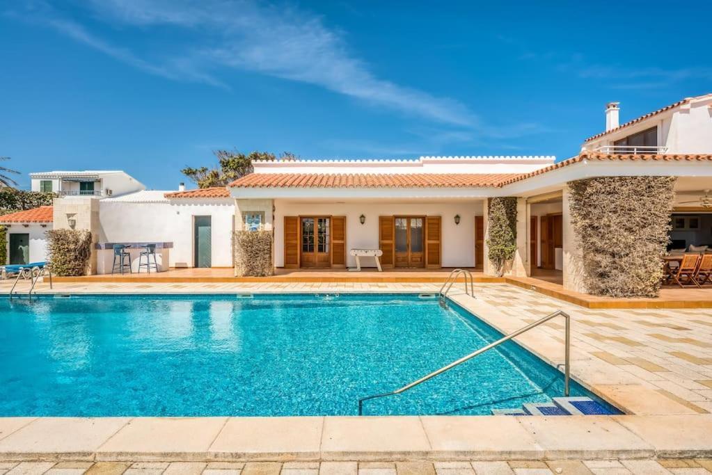 La Calma Espectacular Villa Con Jardin Y Piscina En Menorca S'Algar Exterior photo